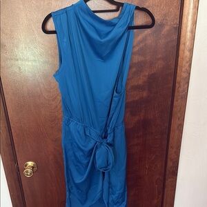 Elegant Blue Sleeveless Dress